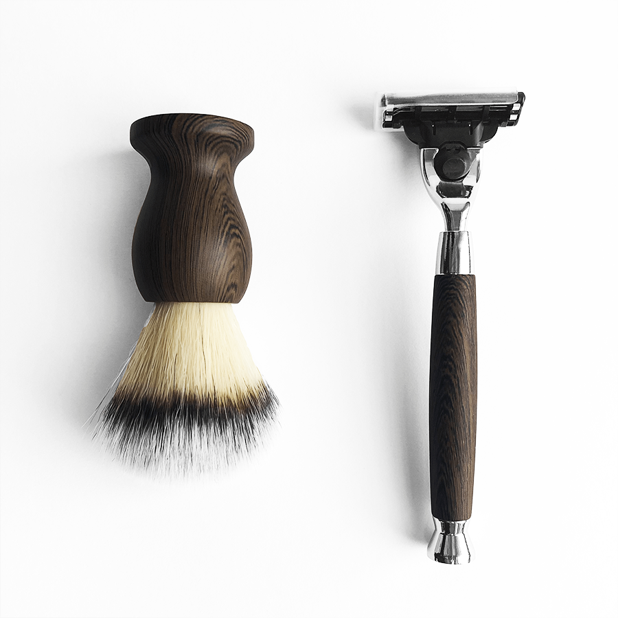 SHAVING SET (LIMITED EDITION).